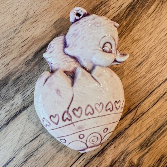 Pair of Vintage Ceramic Bunny and Chicks Easter/Spring Decor/Ornaments - Picture 4 of 8